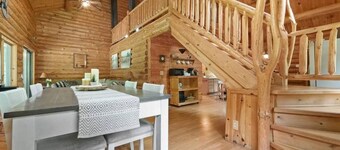 Secluded | Sauna, Fire Pit & 20 Acres of Trails