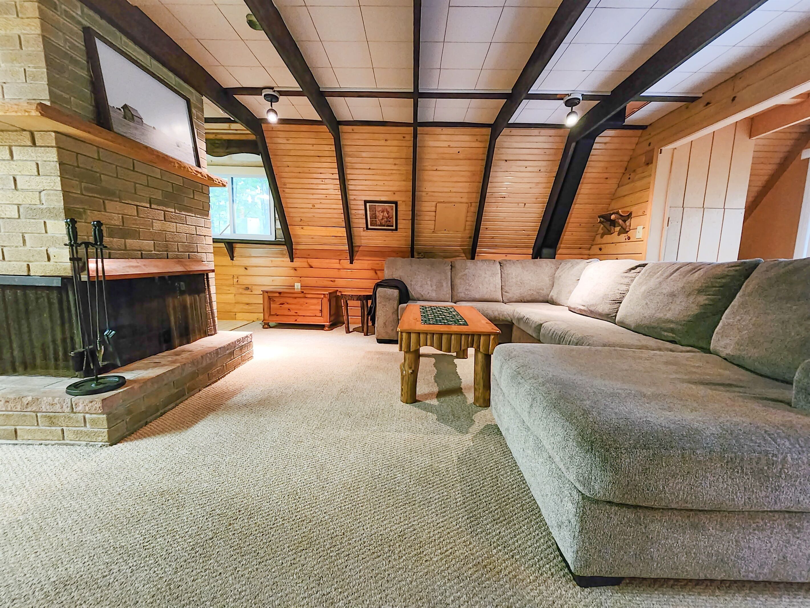 Smart TV, fireplace, video games