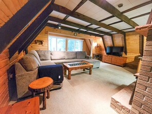 Smart TV, fireplace, video games