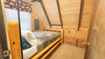 2 quartos, ferros/tábuas de passar roupa, Wi-Fi de cortesia