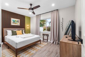 3 Schlafzimmer, Zimmersafe, Schreibtisch, Bügeleisen/Bügelbrett