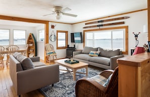 Ălytelevisio, kirjoja, tietokoneen nĂ€yttö