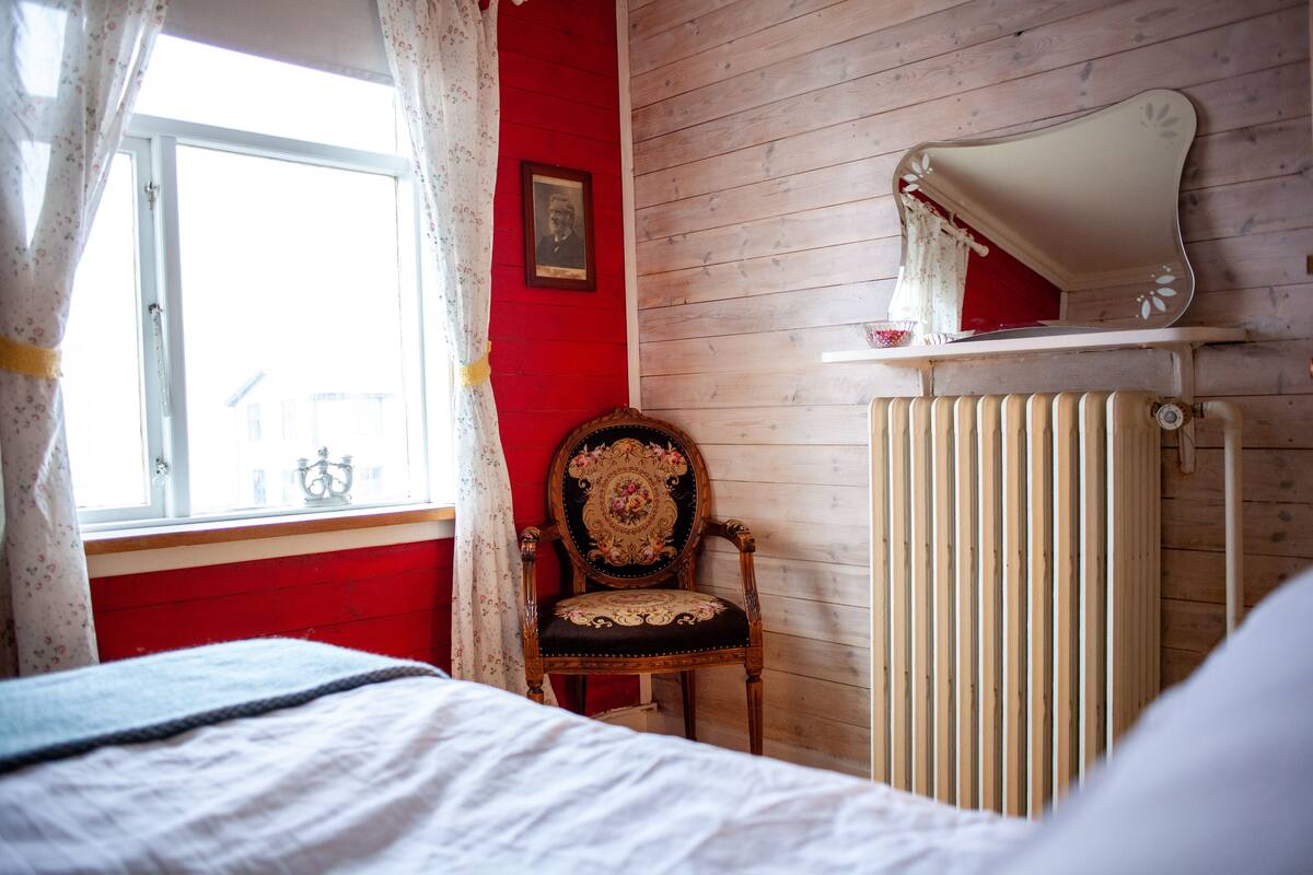 Basic Double Room