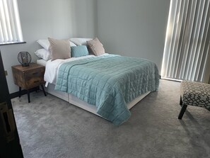 3 Schlafzimmer, Bügeleisen/Bügelbrett, WLAN, Bettwäsche