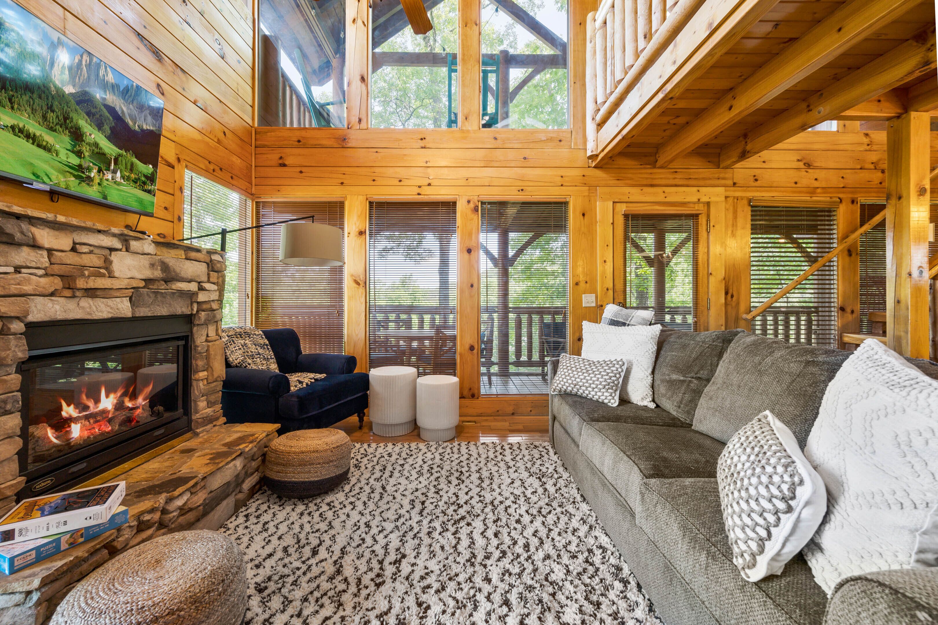 Smart-TV, Kamin, Videospiele, Tischfußball