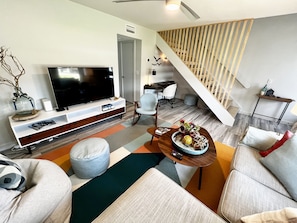 TV, DVD player, offices