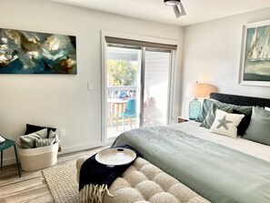 2 bedrooms, travel cot, WiFi, bed sheets