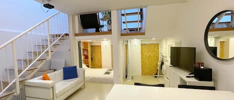 1 sovrum, skrivbord, strykjärn/strykbräda och gratis wi-fi