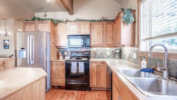 Duplex, 4 Bedrooms, Mountain View, Slope side (4 Bedrooms) | Miscellaneous