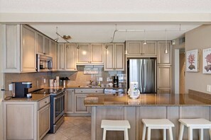 Fridge, microwave, oven, stovetop - Gulf-View Balcony at Edgewater Resort (Panama City Beach)