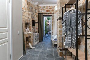 Quarto superluxo | Wi-Fi de cortesia, roupa de cama