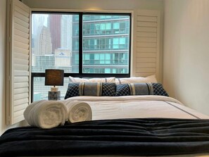 2 Schlafzimmer, Schreibtisch, Bügeleisen/Bügelbrett, kostenloses WLAN