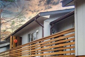 Exterior detail - Quaint Townhome Nestled in the Piney Woods (Hot Springs Village)