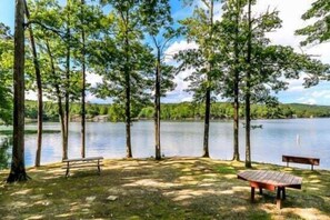 Property grounds - Homey, Roomy, with Lake View! (Hot Springs Village)
