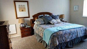 2 chambres, fer et planche à repasser, Wi-Fi gratuit, draps fournis