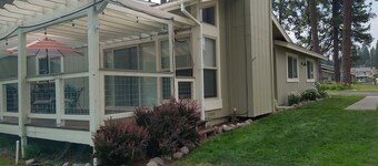 Plumas Pines Golf Resort. Updated Condo on the 4th Fairway. EV charger on site.