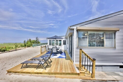 Perfect Private North Cape May Beachfront Cottage!