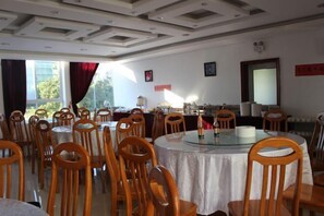 Restaurant - Jing Chuan Hotel (Jing County)