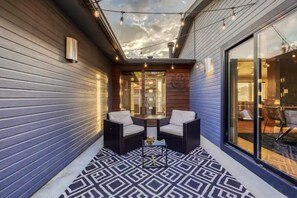 Terrace/patio - Stunning City Views! Unique Design - Sleeps 6 (BOISE)