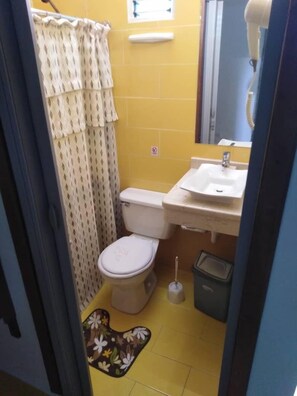 Economy-Zimmer | Badezimmer