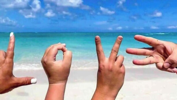 A beach with clear blue water and a bright sky. - FREE DAILY BEACH SERVICE!!!, GULFVIEW,GROUND FLOOR (Miramar Beach)