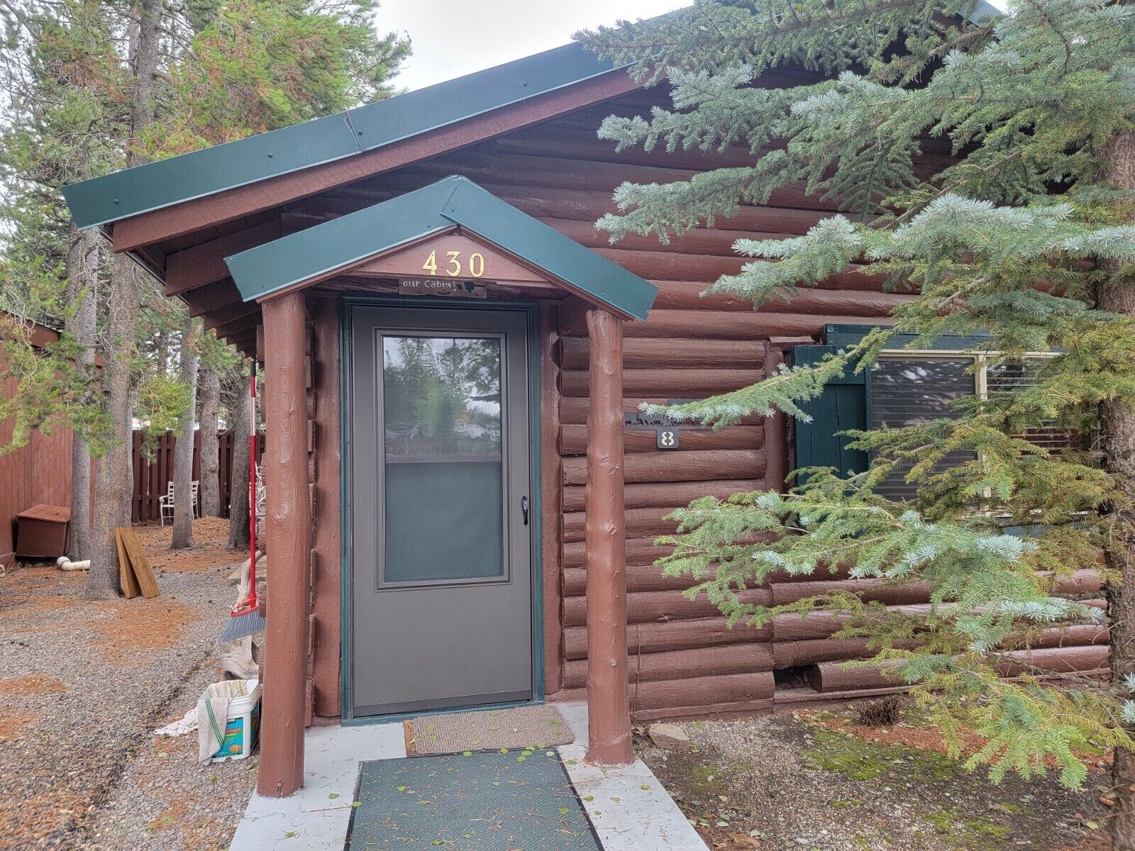 Photo - Wagon Wheel Hotel