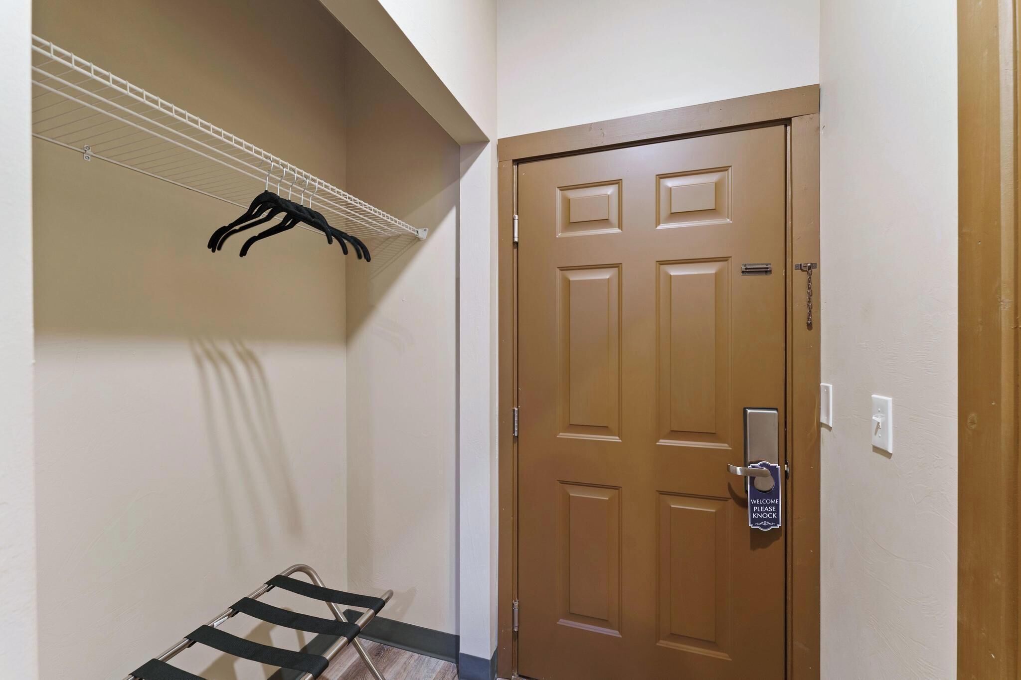 Photo - Wagon Wheel Hotel