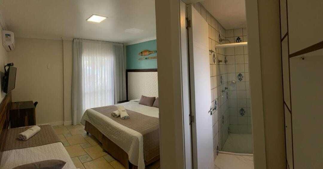 Blackout curtains, free WiFi, bed sheets