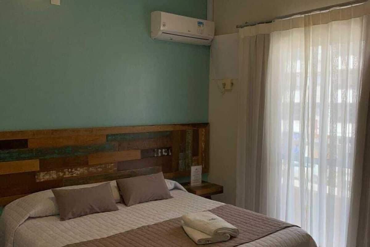 Standaard kamer, 1 twee- of 2 eenpersoonsbedden | Verduisterende gordijnen, gratis wifi, beddengoed