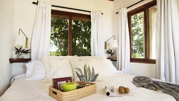 Brisa Room | Premium bedding, in-room safe, individually decorated