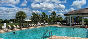 Brand New Fort Myers Townhome: Community Pool