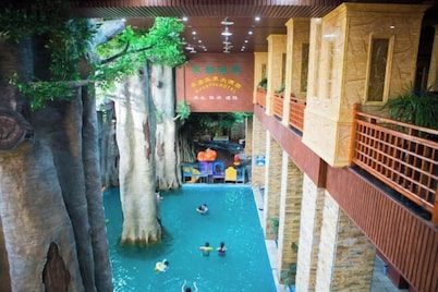 Dongyong Hot Spring Hotel