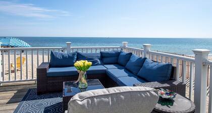 Cape Cod Bay Home w/ Deck + Private Beach Access