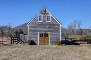 Exterior - 39-Acre Retreat: Mtn Vistas, River, Pool & Trails (Dyke)