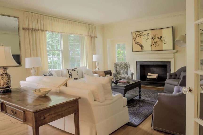 Hoos` Homestead | Historic Uva Area Home - Charlottesville, VA