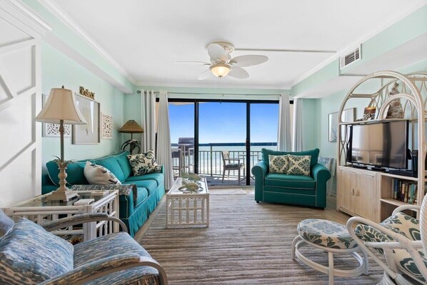 TV - Myrtle Beach Oceanfront Condo with Pool Access! (North Myrtle Beach)