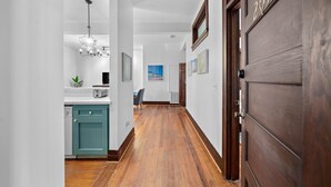 Interior - League Lofts (Galveston)