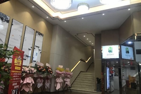 Interior. Quan Shan Hotel