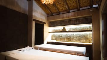 桑拿、热水浴缸、按摩服务