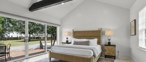 4 عدّة غرف نوم ومكواة/لوح كي وسرير سفر وواي فاي مجانًا