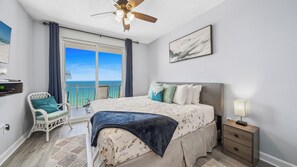 2 camere, una scrivania, ferro/asse da stiro, Wi-Fi gratuito