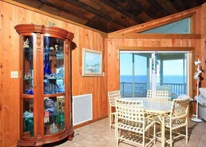 獨棟房屋, 多張床, 庭院, 海景 | 客房景觀