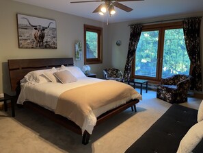 3 habitaciones, escritorio, tabla de planchar con plancha y wifi gratis 