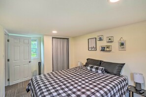 1 Schlafzimmer, kostenloses Internet, Bettwäsche