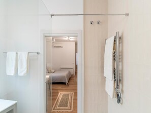 3 sovrum, strykjärn/strykbräda, wi-fi och sängkläder