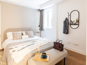 2 chambres, fer et planche à repasser, Wi-Fi gratuit, draps fournis