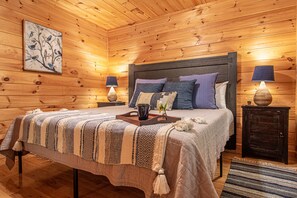 3 bedrooms, iron/ironing board, travel crib, free WiFi