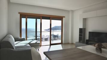 Smart TV, computer monitors