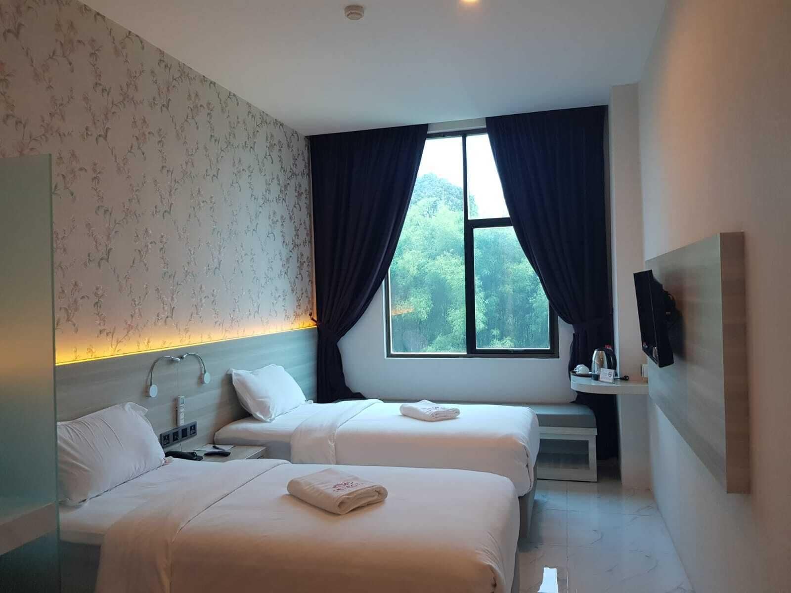 Habitación superior con 1 cama doble o 2 individuales | Caja fuerte y wifi gratis