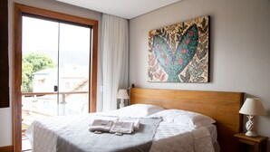 Comfort Apartment, 3 Bedrooms, Mountain View | 3 bedrooms, WiFi (free), bed sheets - Espaço 250 (Tiradentes)